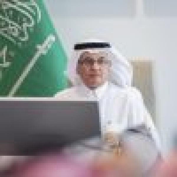 الوزير الفضلي يترأس اجتماع مجلس إدارة المياه الوطنية