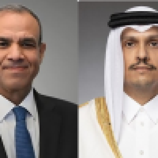 رئيس الوزراء القطري يبحث المستجدات الإقليمية مع وزير الخارجية المصري رئيس الوزراء القطري يبحث المستجدات الإقليمية مع وزير الخارجية المصري