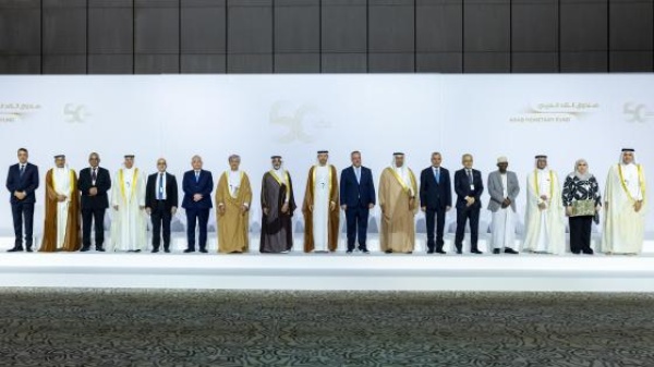 سلامة يطلع رئيس وأعضاء صندوق النقد العربي على تطورات الأزمة المالية العامة في فلسطين سلامة يطلع رئيس وأعضاء صندوق النقد العربي على تطورات الأزمة المالية العامة في فلسطين