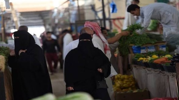 خلف واجهات البذخ السعودي اتساع رقعة العشوائيات والفقر يعري فشل السياسات الاقتصادية خلف واجهات البذخ السعودي اتساع رقعة العشوائيات والفقر يعري فشل السياسات الاقتصادية