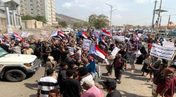 جيش وأمن الجنوب يكسر حاجز الصمت رفض قاطع لسياسة التجويع وأساليب الهيمنة