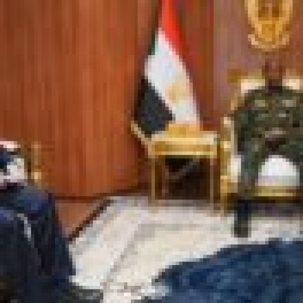 البرهان يبحث مع مبعوث الاتحاد الأفريقي عقبات السلام البرهان يبحث مع مبعوث الاتحاد الأفريقي عقبات السلام