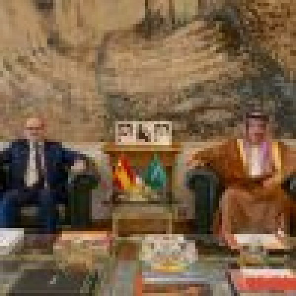 نائب وزير الخارجية يستقبل وزير الدولة الإسباني نائب وزير الخارجية يستقبل وزير الدولة الإسباني