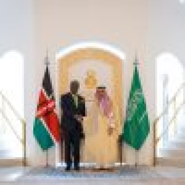 وزير الخارجية يستقبل نظيره الكيني ويعقدان الاجتماع الأول للجنة المشاورات السياسية السعودية الكينية وزير الخارجية يستقبل نظيره الكيني ويعقدان الاجتماع الأول للجنة المشاورات السياسية السعودية الكينية
