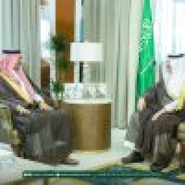 نو ه بدورهم في تعزيز التلاحم المجتمعي أمير المنطقة الشرقية يستقبل رئيس وأعضاء مجلس إدارة جمعية أثر للعمل التطوعي