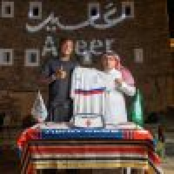 نادي أبها يعلن ضم البلجيكي باتشوايي في صفقة انتقال حر
