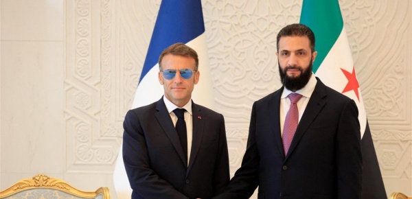 في اليوم الثاني من زيارته الى دمشق ماكرون يلتقي الشرع في اليوم الثاني من زيارته الى دمشق ماكرون يلتقي الشرع
