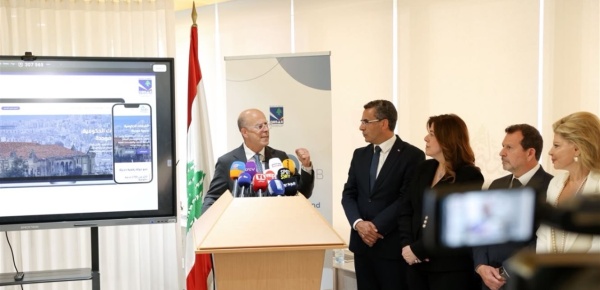 مكي أطلق منصة دولتي لتسهيل حياة المواطنين مكي أطلق منصة دولتي لتسهيل حياة المواطنين