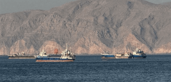 خط أحمر شرط إيراني لإعادة فتح هرمز خط أحمر شرط إيراني لإعادة فتح هرمز