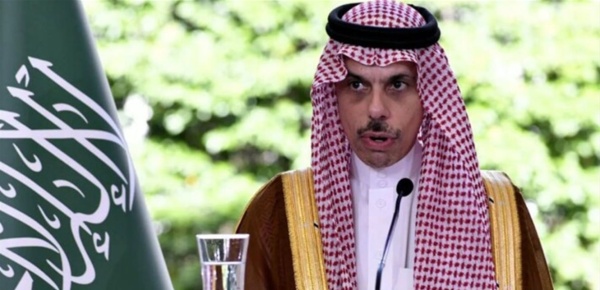 تنسيق عربي لخفض التوتر اتصالات مكثفة مع وزير الخارجية السعودي تنسيق عربي لخفض التوتر اتصالات مكثفة مع وزير الخارجية السعودي