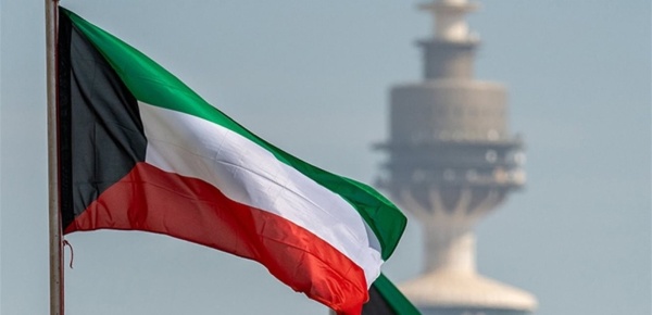 السلطات الكويتية أعلتت عن السيطرة على حريق بمنفذ العبدلي الحدودي السلطات الكويتية أعلتت عن السيطرة على حريق بمنفذ العبدلي الحدودي