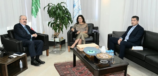 جابر بحث مع وزيرة الشؤون الاجتماعية ومؤسسة الإسكان في إعادة إطلاق القروض السكنية جابر بحث مع وزيرة الشؤون الاجتماعية ومؤسسة الإسكان في إعادة إطلاق القروض السكنية