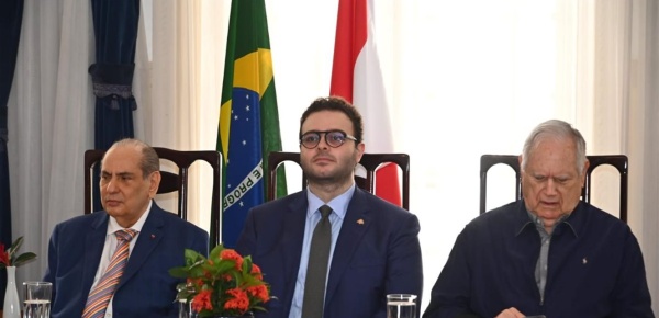 القنصلية اللبنانية في ريو دي جانيرو اعلنت عن تأسيس غرفة التجارة والسياحة والخدمات البرازيل لبنان القنصلية اللبنانية في ريو دي جانيرو اعلنت عن تأسيس غرفة التجارة والسياحة والخدمات البرازيل لبنان
