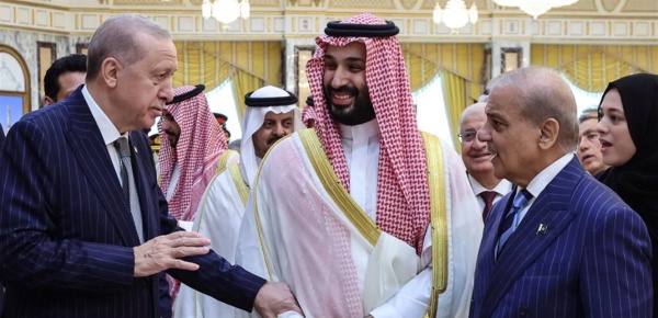 معاهدة مكة للدفاع المشترك قراءة في كواليس المشهدية البصرية وسيناريوهات الردع الإقليمي