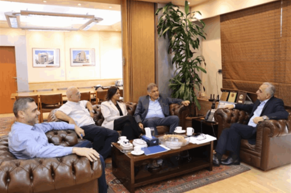 كركي وشلالا أكدا ضرورة التنسيق بين الضمان ونقابة الأطب اء لانتظام عمل القطاع الصح ي في لبنان كركي وشلالا أكدا ضرورة التنسيق بين الضمان ونقابة الأطب اء لانتظام عمل القطاع الصح ي في لبنان