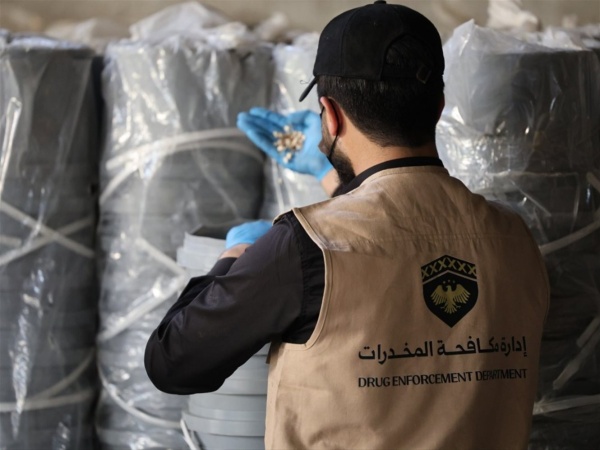 ضبط شحنة ضخمة في ريف السويداء ماذا في التفاصيل