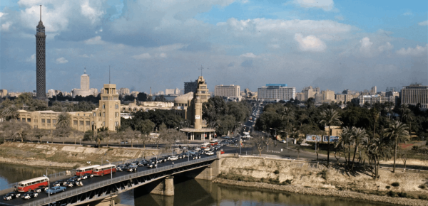 المباني اهتزت تفجيرات في دولة عربي ة أثارت قلق السكان وهذه طبيعتها المباني اهتزت تفجيرات في دولة عربي ة أثارت قلق السكان وهذه طبيعتها