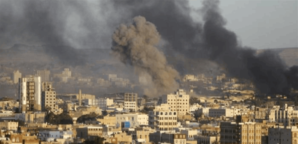 انفجارات غامضة تهز الحديدة والجوف وتحليق مكثف للطائرات انفجارات غامضة تهز الحديدة والجوف وتحليق مكثف للطائرات