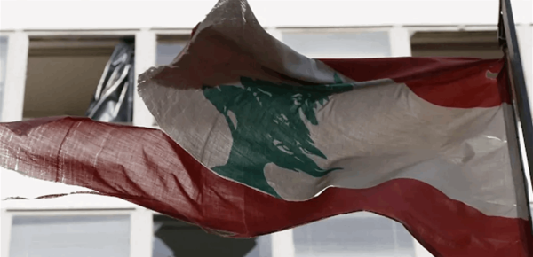 الاقتصاد اللبناني بين بارقة الأمل وواقع المخاطر هل تتحول المؤشرات الإيجابية إلى بداية تعاف فعلي