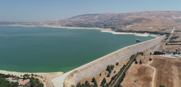 مصلحة الليطاني تعم م رسما بيانا لتطور منسوب بحيرة القرعون ماذا كشف
