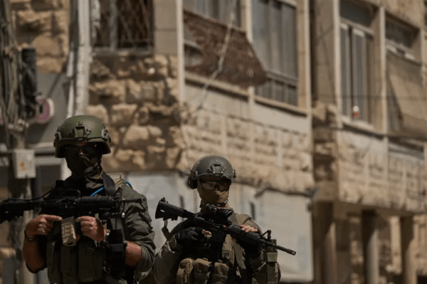 مشروع إزالة في الضفة تقرير إسرائيلي يحذر من تفكيك الحياة الفلسطينية مشروع إزالة في الضفة تقرير إسرائيلي يحذر من تفكيك الحياة الفلسطينية