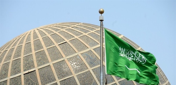 السعودية تؤكد حقها المشروع في الدفاع عن نفسها السعودية تؤكد حقها المشروع في الدفاع عن نفسها
