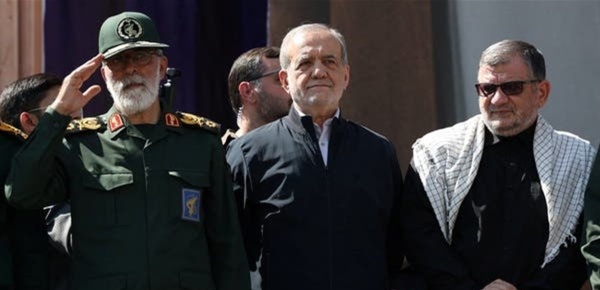 بزشكيان نرحب بأي محادثات تؤدي إلى السلام المستدام بزشكيان نرحب بأي محادثات تؤدي إلى السلام المستدام