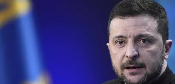 زيلينسكي يأمل بإنهاء النزاع قبل حلول الشتاء