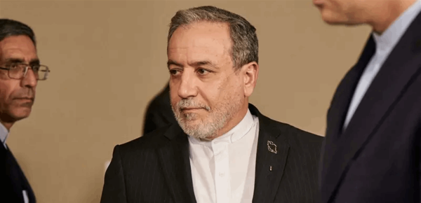 عراقجي تسلم الرد الأميركي واجتماعات في طهران اليوم لمناقشته عراقجي تسلم الرد الأميركي واجتماعات في طهران اليوم لمناقشته