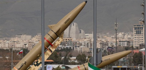 إيران تعيد بناء ترسانتها وتقرير غربي يكشف التفاصيل إيران تعيد بناء ترسانتها وتقرير غربي يكشف التفاصيل