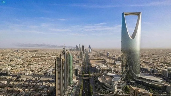 التصعيد الحوثي مستمر سماع دوي انفجارات في الرياض التصعيد الحوثي مستمر سماع دوي انفجارات في الرياض