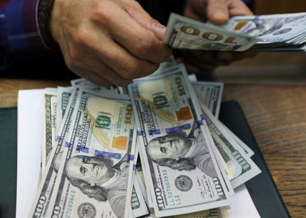 من الخليج إلى لبنان كيف تهد د أزمات المنطقة تحويلات المغتربين من الخليج إلى لبنان كيف تهد د أزمات المنطقة تحويلات المغتربين