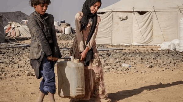 الأمم المتحدة تدق ناقوس الخطر أكثر من ربع مليون يمني نزحوا من منازلهم الأمم المتحدة تدق ناقوس الخطر أكثر من ربع مليون يمني نزحوا من منازلهم