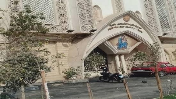 حريق داخل كنيسة في مصر وتوقيف أحد المت همين حريق داخل كنيسة في مصر وتوقيف أحد المت همين
