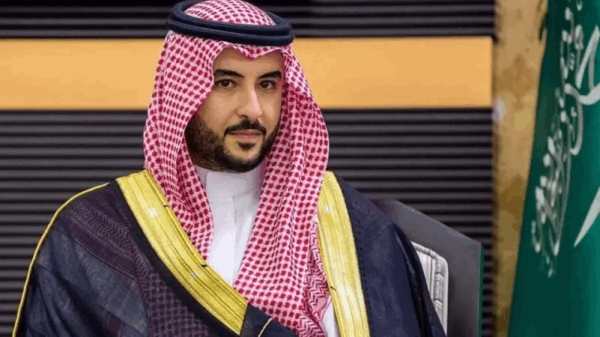 للمشاركة باجتماع بين دول اتفاقية مكة وإيران وزير الدفاع السعودي يترأس وفد بلاده للمشاركة باجتماع بين دول اتفاقية مكة وإيران وزير الدفاع السعودي يترأس وفد بلاده