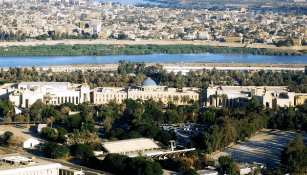 إسقاط مسي رات في بغداد ودفاعات السفارة الأميركية تتصد ى لطائرتين إسقاط مسي رات في بغداد ودفاعات السفارة الأميركية تتصد ى لطائرتين