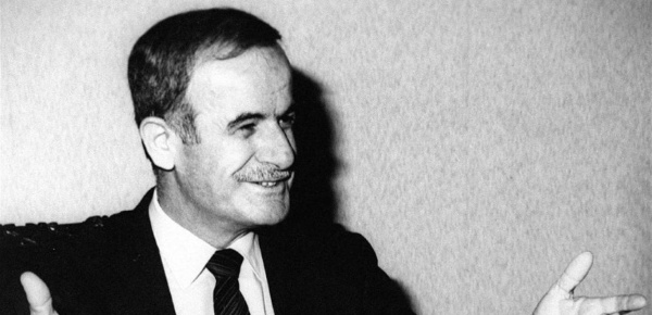 أسرار من عهد حافظ الأسد ضابط سابق يكشف تفاصيل انقلاب فاشل وتجارب كيميائية على معتقلين أسرار من عهد حافظ الأسد ضابط سابق يكشف تفاصيل انقلاب فاشل وتجارب كيميائية على معتقلين