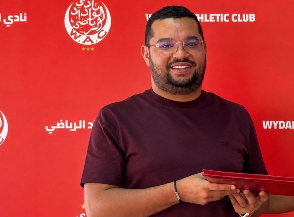 الفيفا تضيف ملف خامس ضد الوداد وتعقد مهمة العسري في رفع المنع الفيفا تضيف ملف خامس ضد الوداد وتعقد مهمة العسري في رفع المنع