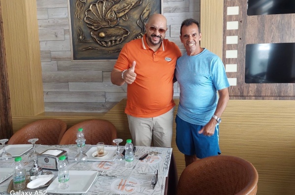 حكيم الرحالي يتخلى عن رئاسة الجمعية التازية ويصبح رئيسا شرفيا حكيم الرحالي يتخلى عن رئاسة الجمعية التازية ويصبح رئيسا شرفيا