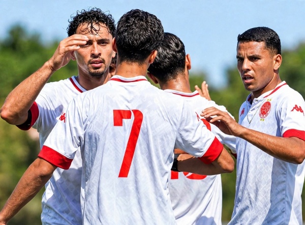 الوداد يفوز برباعية وينفرد بصدارة الترتيب الوداد يفوز برباعية وينفرد بصدارة الترتيب