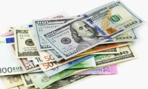 إرتفاع قياسي للعملات بنهاية الأسبوع إرتفاع قياسي للعملات بنهاية الأسبوع