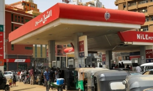 إعلان زيادة جديدة في أسعار الوقود إعلان زيادة جديدة في أسعار الوقود