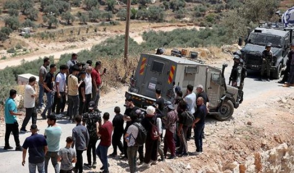 الضفة إصابات بالرصاص في هجومين للمستوطنين بحماية قوات الاحتلال الضفة إصابات بالرصاص في هجومين للمستوطنين بحماية قوات الاحتلال
