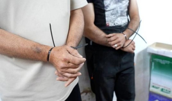 السلطات الإسرائيلية تقدم طلبا للمحكمة بسحب مواطنة أسيرين السلطات الإسرائيلية تقدم طلبا للمحكمة بسحب مواطنة أسيرين