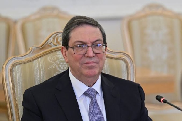 وزير الخارجية الكوبي يشيد بتضامن دولي ضد الحصار الأمريكي وزير الخارجية الكوبي يشيد بتضامن دولي ضد الحصار الأمريكي