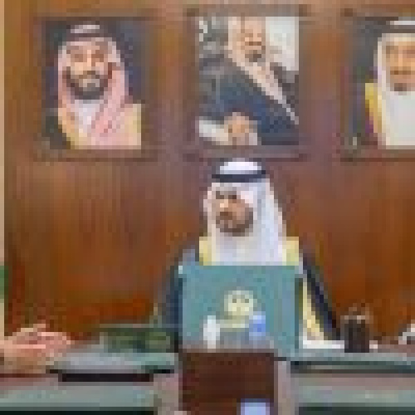 نائب أمير الشرقية يدش ن التمرين التعبوي استجابة 25 لفرضية مكافحة الانسكابات الزيتية والمواد الضارة في المياه الإقليمية السعودية
