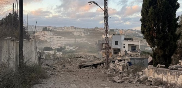 هل تأجلت محادثات السلام مع إيران في سويسرا بسبب لبنان