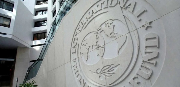 الاحتياطيات النفطية تنفد هذا ما قد يحصل إن سقطت هدنة أميركا إيران