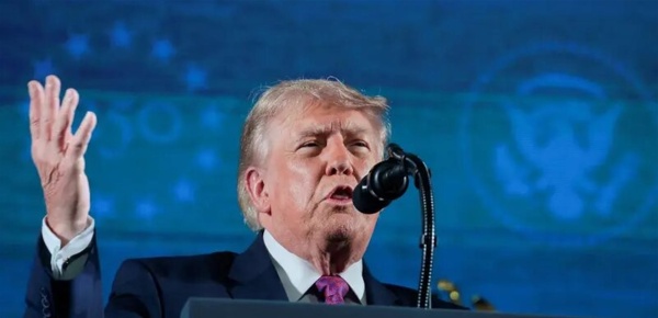 ترامب منحنا طهران أسبوعا من أجل تشييع خامنئي