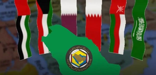 دول مجلس التعاون تدين استهداف إيران لناقلة سعودية في هرمز دول مجلس التعاون تدين استهداف إيران لناقلة سعودية في هرمز
